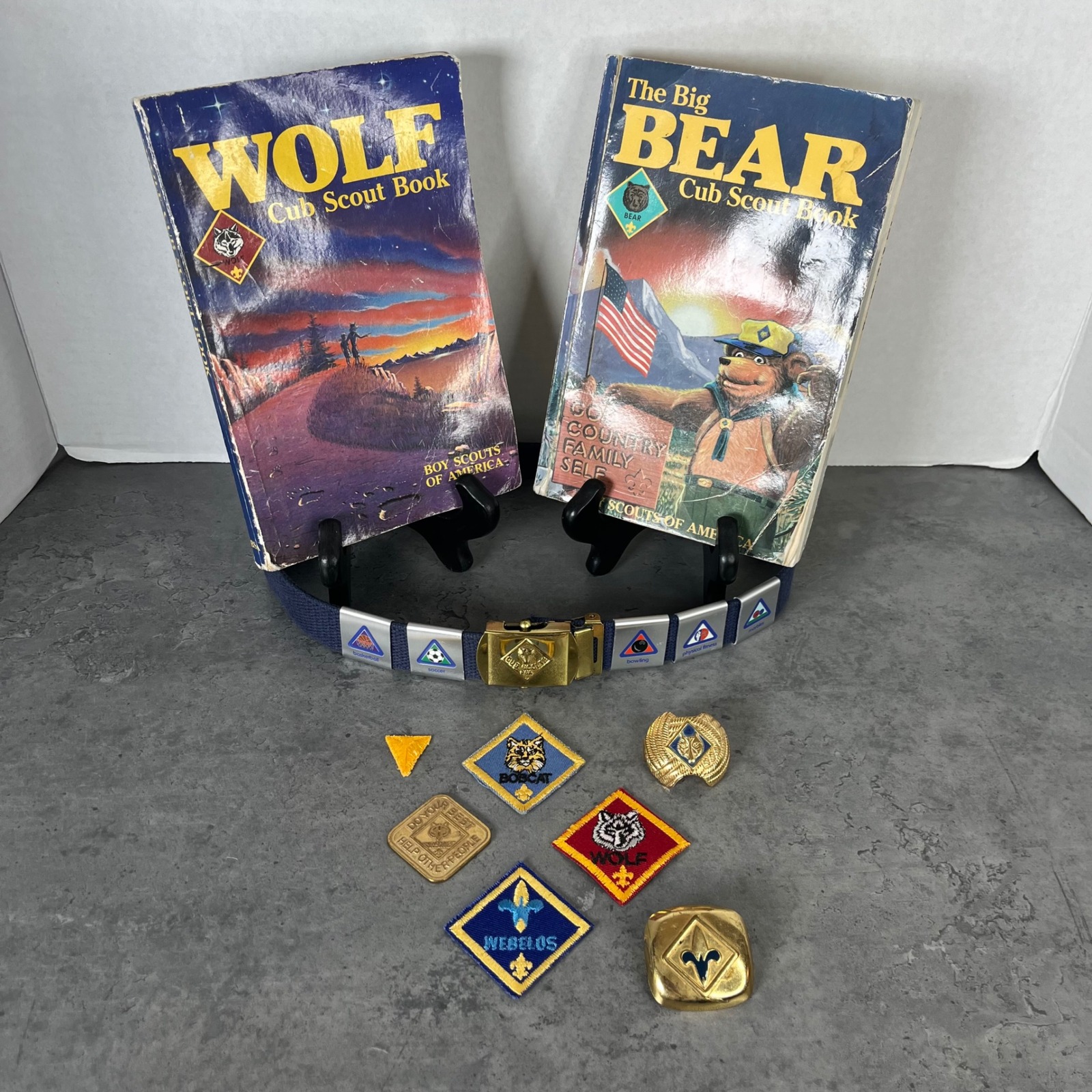 Vintage Cub Scout Belt Buckle Patches Books Wolf Bobcat Webelos Award Collection